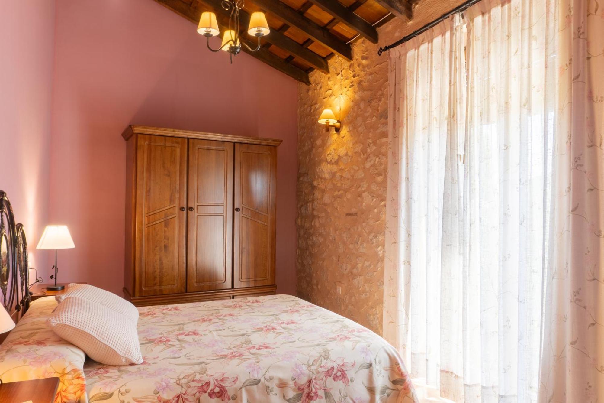Casa de Campo Rurales La Alquería Del Pilar *